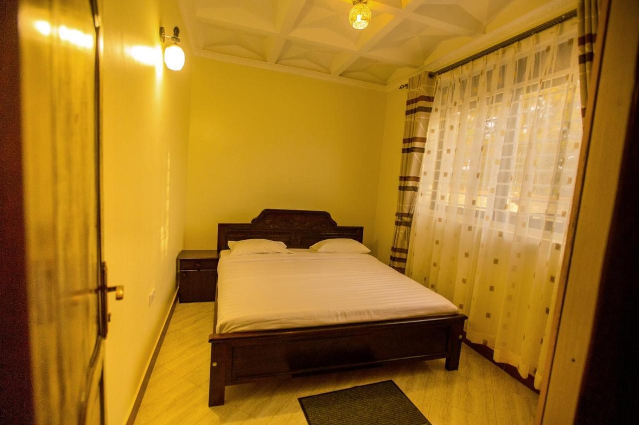 Kampala Suburbs Apartment Esterno foto