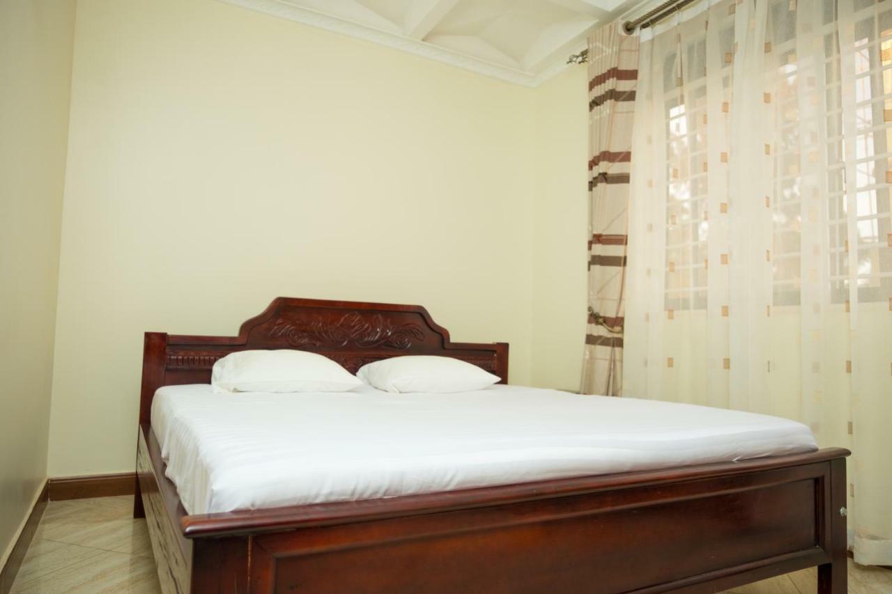 Kampala Suburbs Apartment Esterno foto